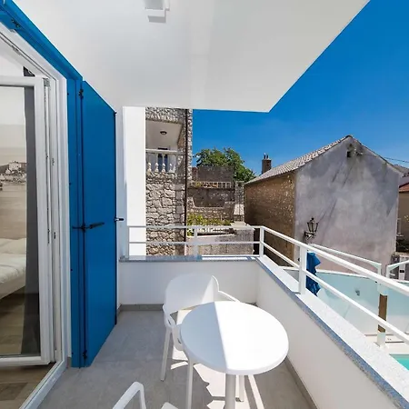 Apartment Pellio
